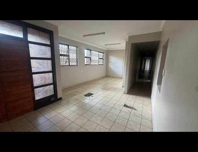 3,500M² WAREHOUSE TO LET IN PRETORIA INDUSTRIAL